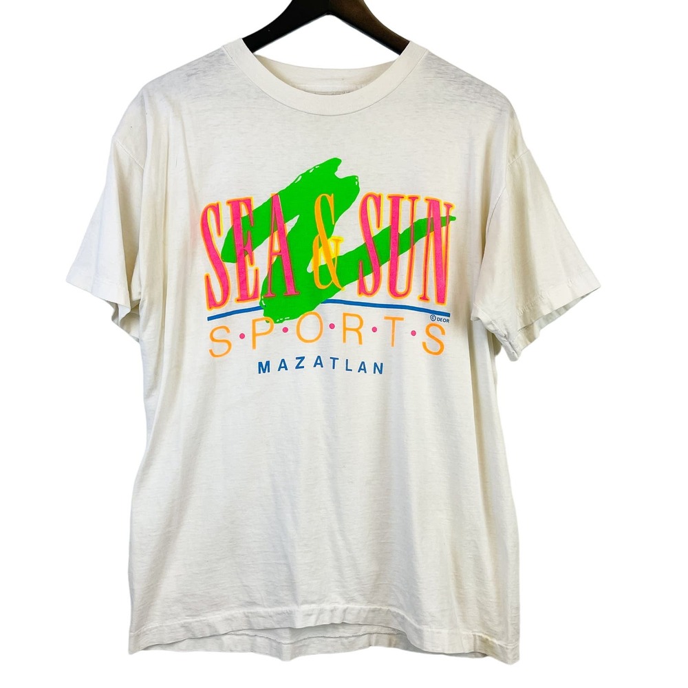 Vintage Poco Loco (L) Mens Sea & Sun Sports Mazatlan Retro Graphic TShirt